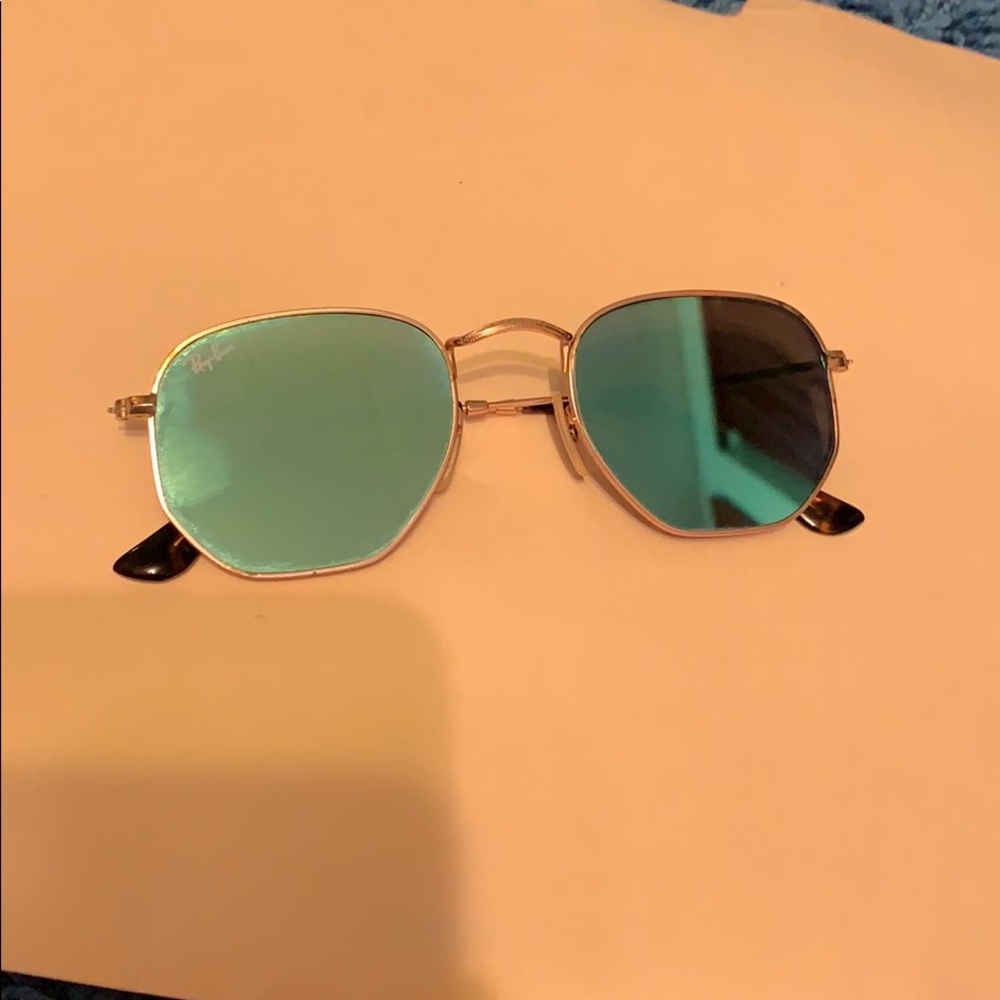 Hexagonal Raybans reflective